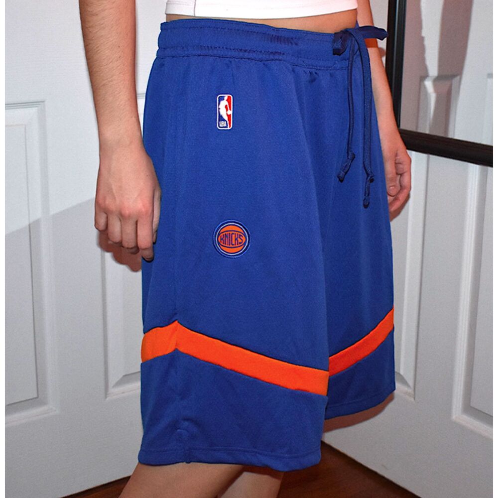 Official NBA New York Knicks Basketball Shorts 🏀 (SIZE: Men’s Tall XXL)